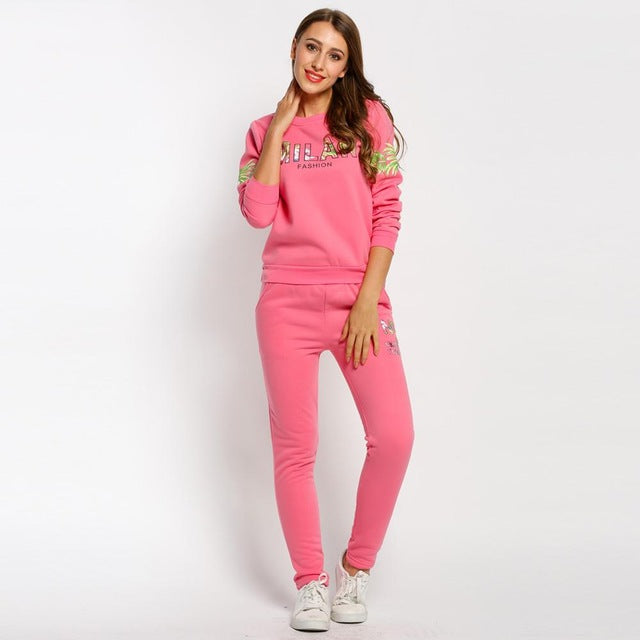 Tracksuits for Women Autumn Sweatshirt Women Suits Printed Long Sleeve Female Pullover Hoodies Sweatshirts Long Pants 2PCS Set