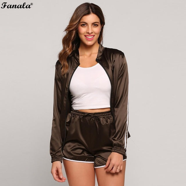 2018 Autumn Women Sporting Suits Two Piece Set Women Tracksuit Baseball Collar Patchwork Jacket Coat and Shorts Suit Set Tops